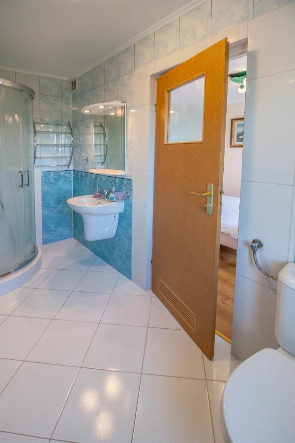 Bieszczadzkie Wzgorze Apartment Myczkow Ngoại thất bức ảnh